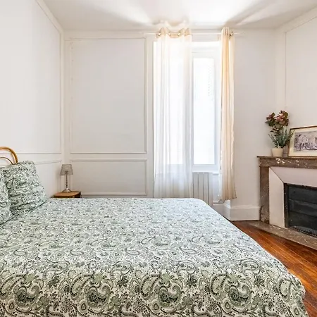 Cosy Avec Terrasse, Acces Gare A Pied Daire Dijon