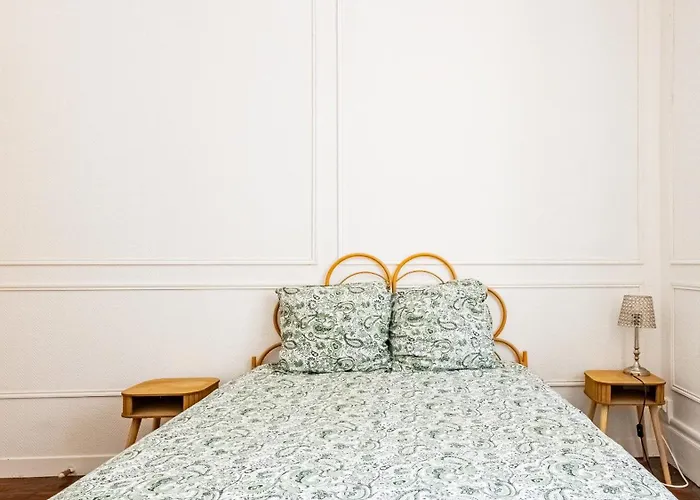 Cosy Avec Terrasse, Acces Gare A Pied *